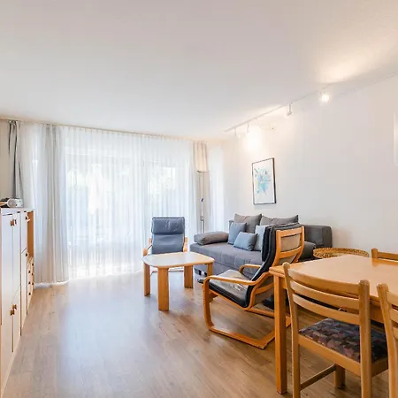 Ferienwohnpark Zwei-zimmer-apartment 49 02 * Immenstaad am Bodensee